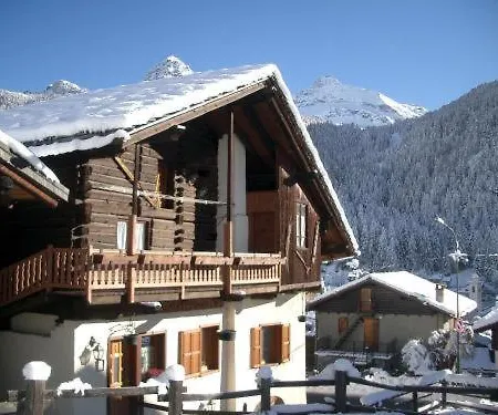 Le Vieux Rascard D'hotes 3* Champoluc