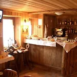 Casa de hóspedes Le Vieux Rascard D'hotes