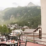 Le Vieux Rascard D'hotes 3* Champoluc