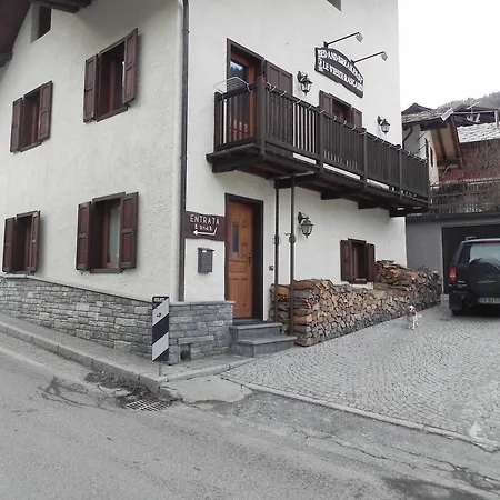 Le Vieux Rascard D'hotes Guest house *