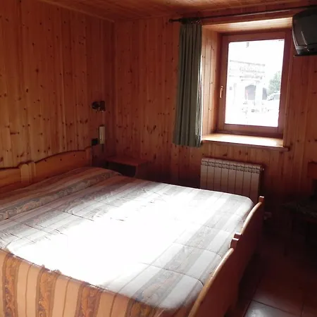 Le Vieux Rascard D'hotes 3* Champoluc