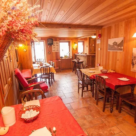 Le Vieux Rascard D'hotes 3*