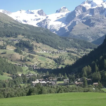 Le Vieux Rascard D'hotes Guest house