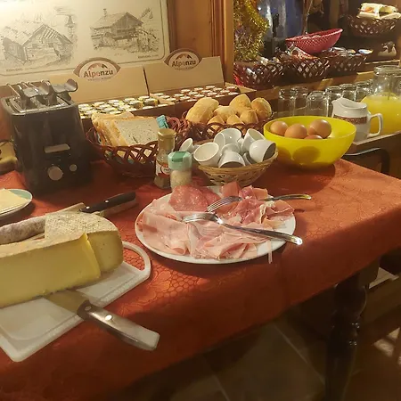 Le Vieux Rascard D'hotes Guest house