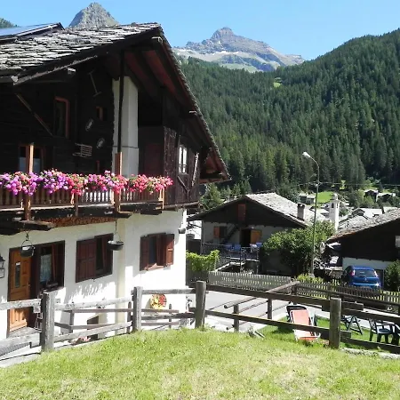 Guest house Le Vieux Rascard D'hotes Champoluc