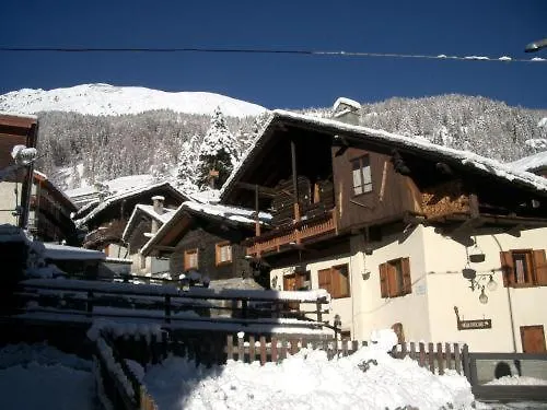 Le Vieux Rascard D'hotes 3* Champoluc
